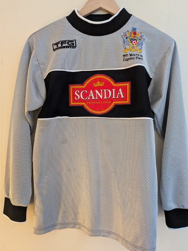 2002 goalkeeper top - top,