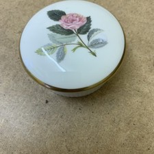 Vintage Wedgwood Hathaway Rose Lidded Trinket Dish Pot Bone China Jewellery UK