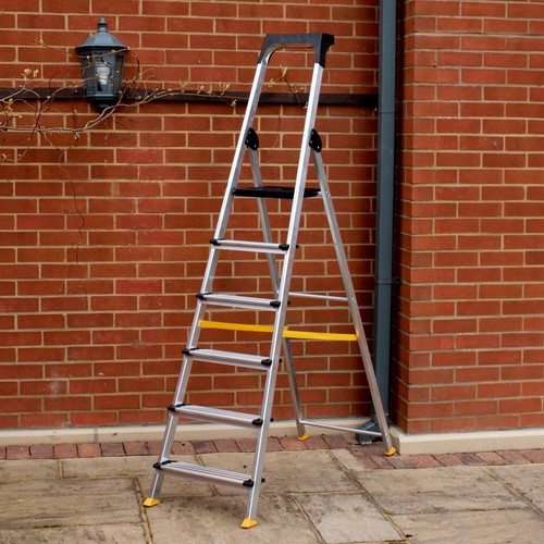 Platform step ladder - platform,