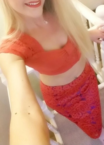 Red lace skirt 10 - m&s,