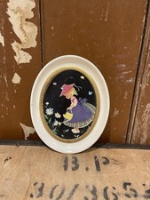 A Madryn Miniature Oval Wall