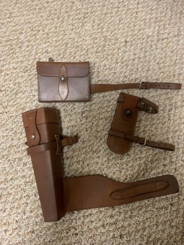 Side saddle fox - side,