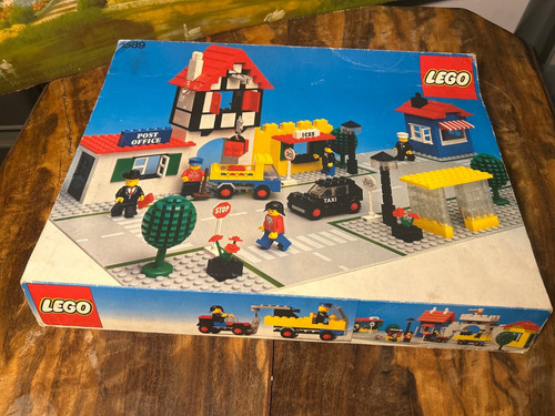 Lego 1589 town square - 1589,