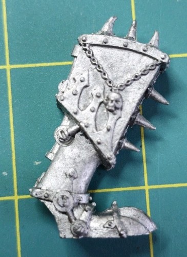 Chaos space marine juggernaut - chaos,