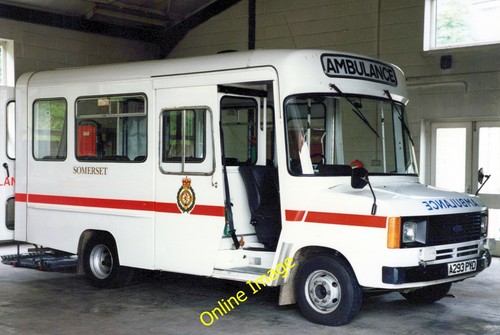 Ambulance photo 6x4 reg - photo,