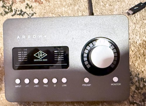 For sale used universal - used,