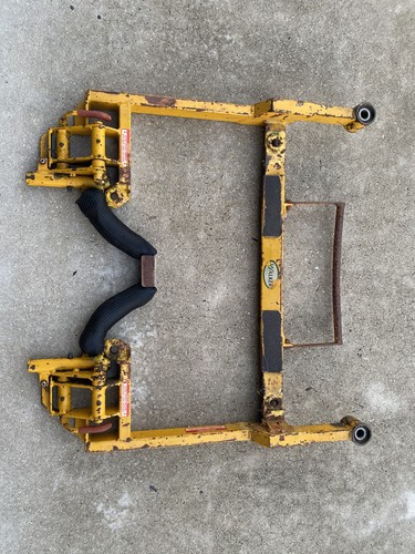 Walker deck carrier - deck, frame