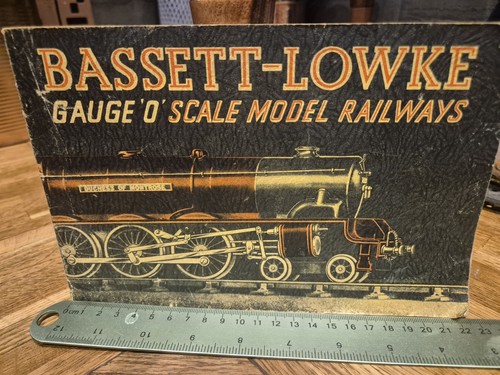 Bassett lowke model railway - lowke,