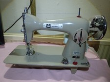 HEAVY DUTY SEWING MACHINE