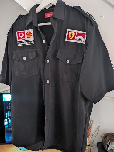 Ferrari pit crew - pit, black