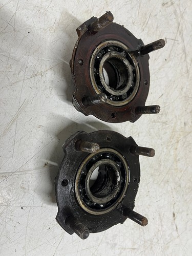 Midget 1500 pair rear hub - midget,