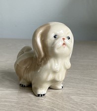 Vintage Porcelain Pekingese
