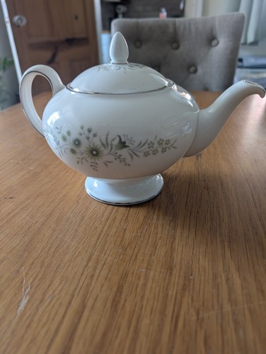 Wedgwood westbury teapot - wedgwood,
