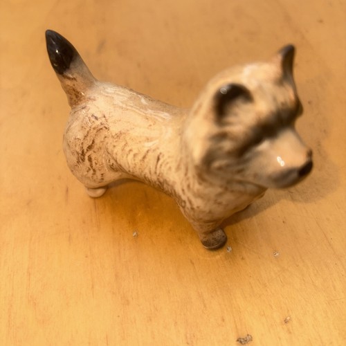 Beswick dog good - dog, in