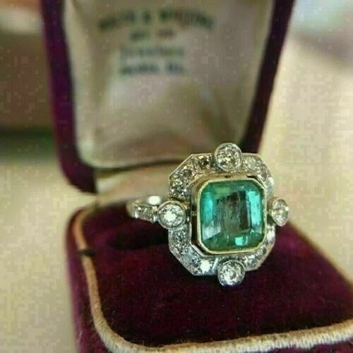 Natural emerald cut - ct,
