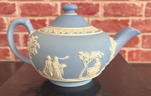 Elegant vintage wedgwood - elegant,