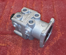 Wabco service brake valve 4613152480 DAF 698487 VDL 40698487 FREE UK SHIPPING
