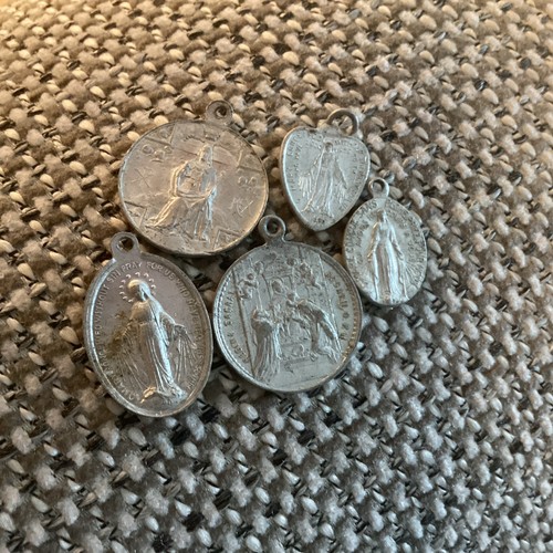 Miraculous medals vintage - vintage,