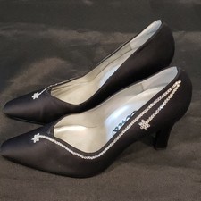 Nina Vintage Black satin