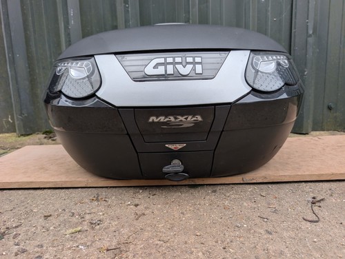 Give top box e55 - top, maxia