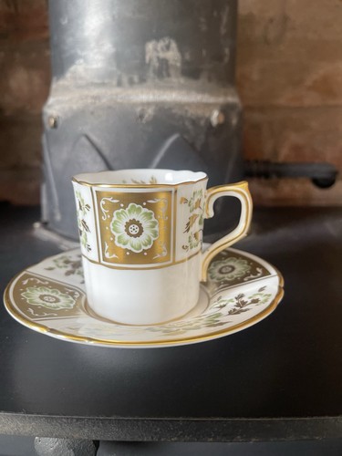Royal crown derby - royal,