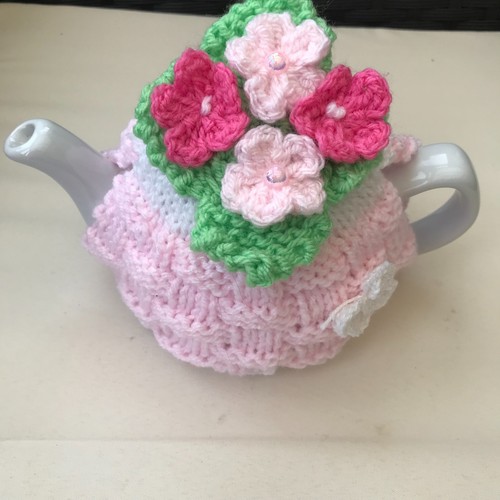 Hand knitted basket weave tea - hand,