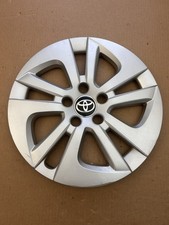 2016 15 GENUINE TOYOTA PRIUS