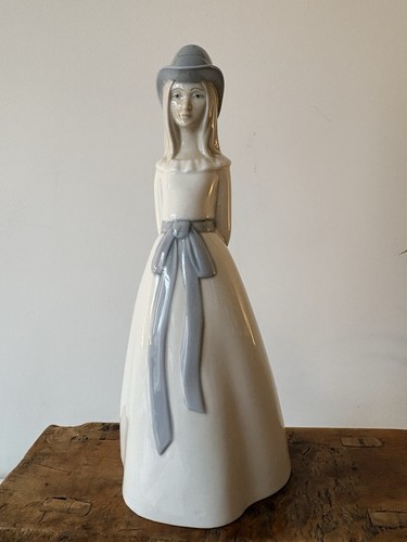 Vintage miquel requena spanish - miquel,