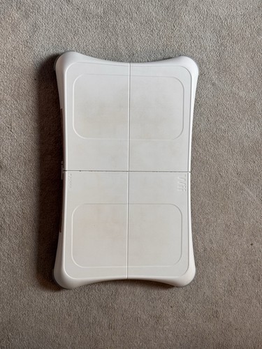 Nintendo wii fit balance board - nintendo,