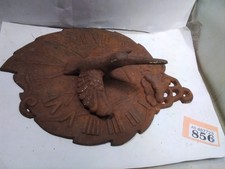 Garden Sundial Bird Design