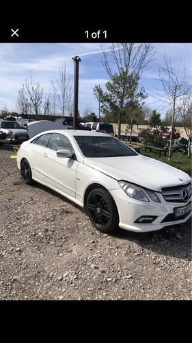 Mercedes class car breaking - e,