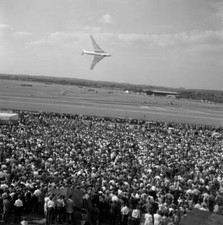 Handley Page Victor bomber