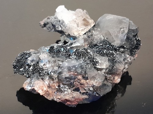 Smokey quartz specularite on - &,