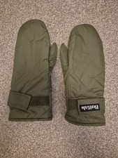 Buffalo Systems Mitts Size Medium Green Brand New 