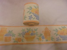 VINTAGE ROLL BLOWN VINYL BORDER WALLPAPER FRUIT BOWL FLOWERS JAR 10M