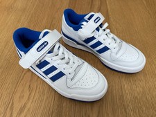 Adidas Boys white trainers 4.5 laces and velcro Brand new unworn