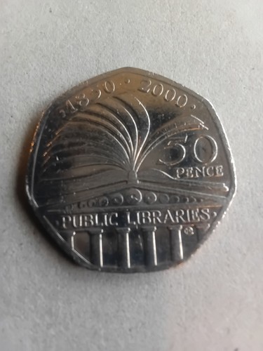 50p coin 2000 - 50p,