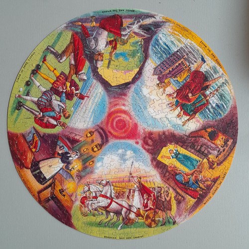 Waddington circular jigsaw - circular,
