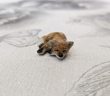 Baby sleeping fox - sleeping, minifig