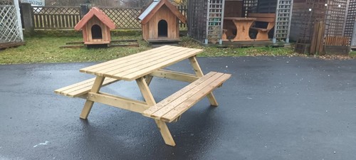 Wooden picnic bench table - picnic, bench/table