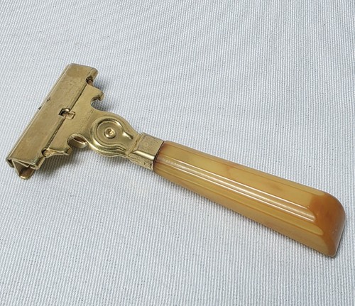 Schick injector safety razor - schick,