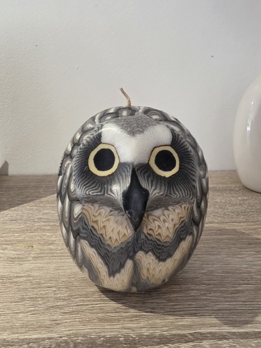 Stunning handcrafted carved - stunning,