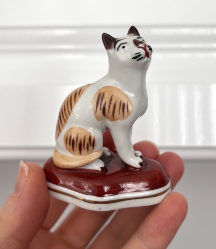 Miniature samson porcelain cat - miniature,