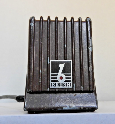1950 vintage brush 116 - 1950's,