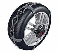 2x New snow chains w bags K77