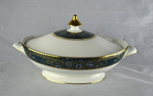 Royal doulton bone china - royal,
