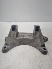 14-21 MERCEDES BENZ C350E S205 W205 OEM GEARBOX BRACKET MOUNT A2112420340