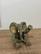 PAW PRINTS ‘TUSKERS’ - Alistair 90356 - Yr 1997