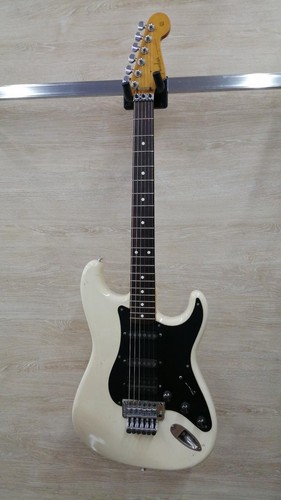 Fender electric guitar - fender,