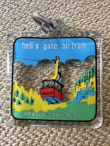 Vintage keychain hell gate - vintage,